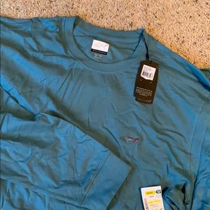 BNWT Greg Norman T-shirt